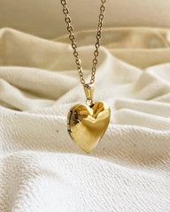 Heart Picture Necklace - Personalized Photo Jewelry